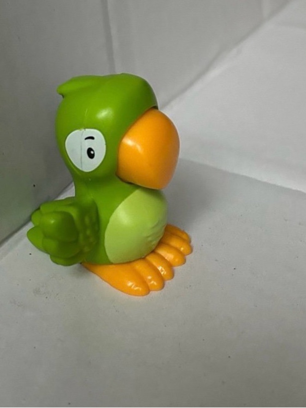 Fisher Price Little People Green Parrot Bird Animal figure 2017